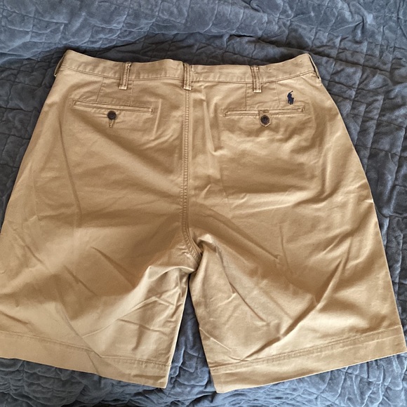 Mens polo khaki shorts - Picture 3 of 4
